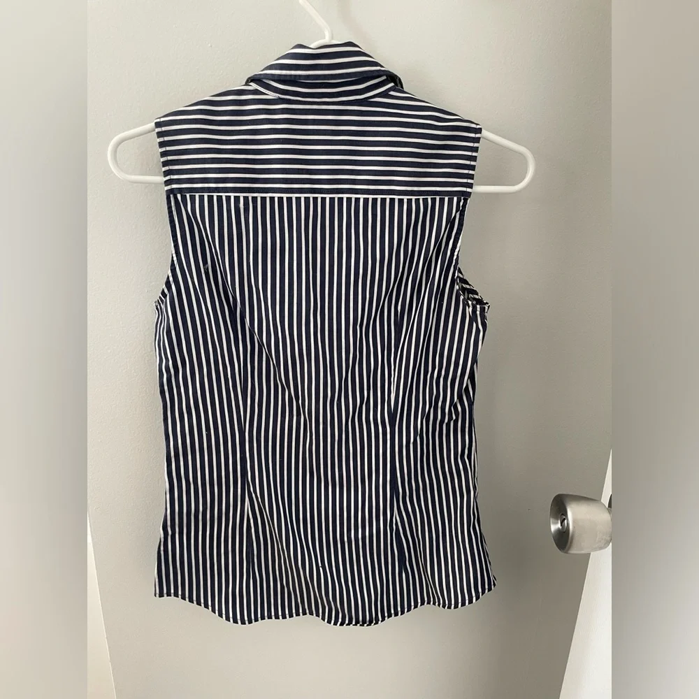 Banana Republic button down - Picture 3 of 3